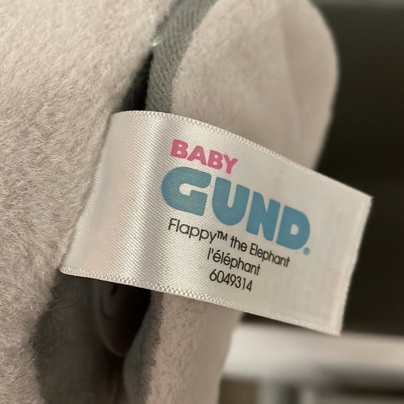 BABY GUND Flappy the Elephant - Picture 3 of 4